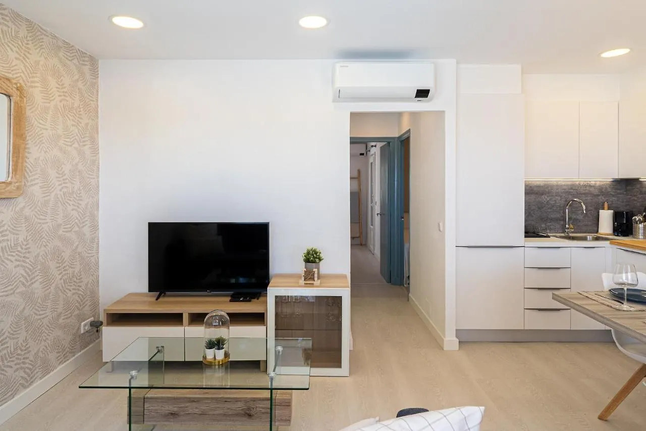 Precioso Apartamento Reformado Con Vistas A Playa Son Bou 0*,