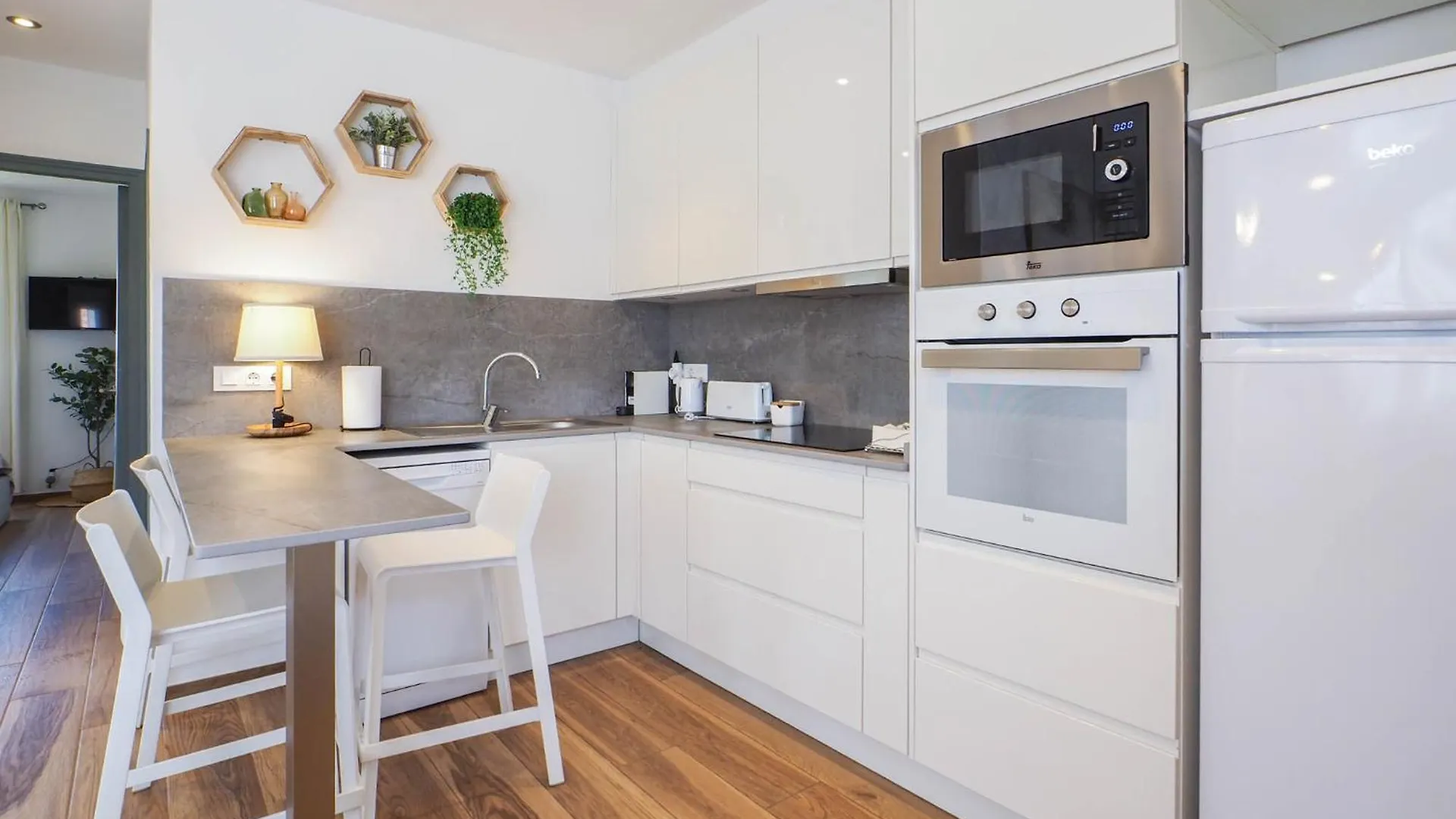 Precioso Apartamento Reformado Con Vistas A Playa Son Bou Spain